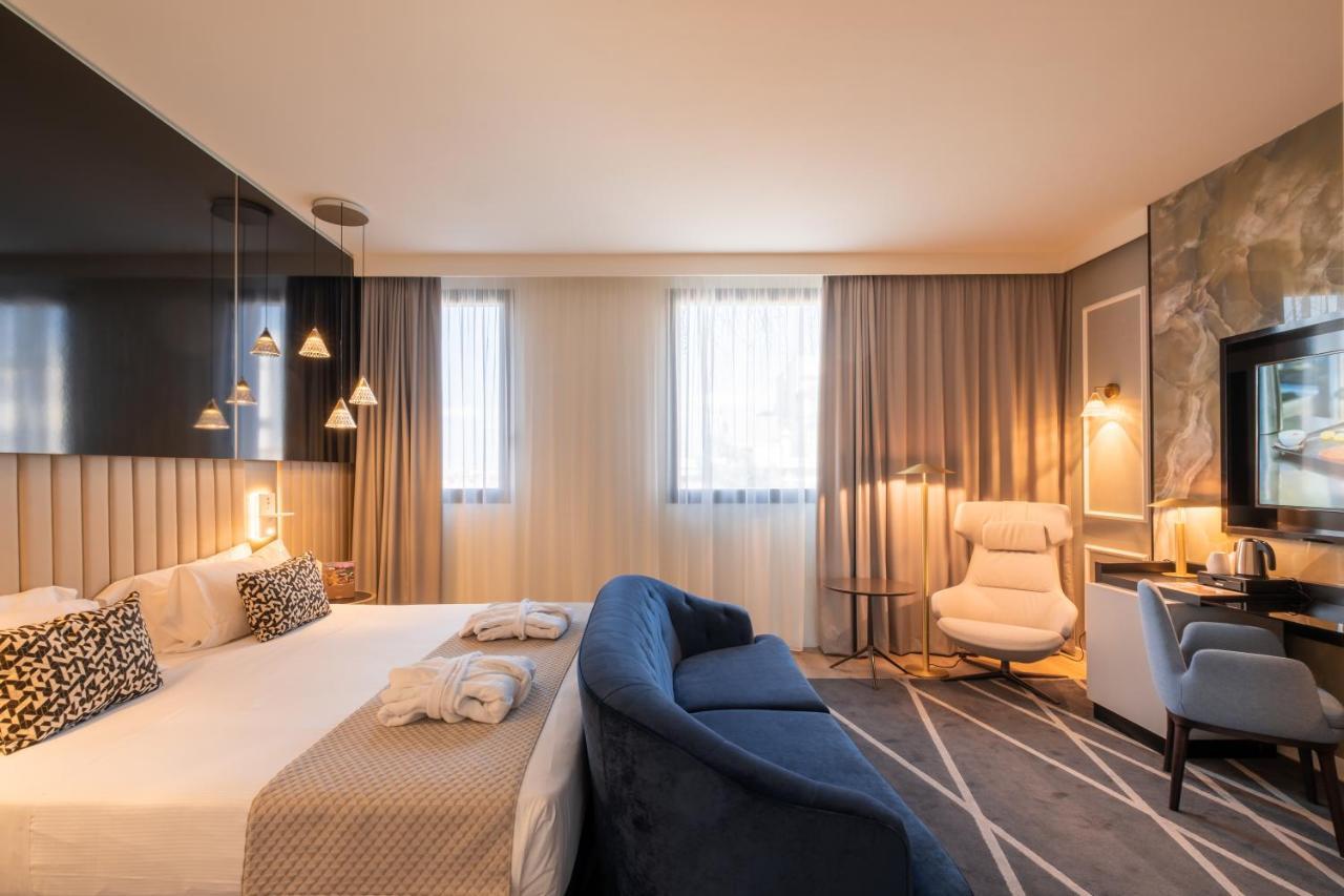 Aemilia Hotel Bologna Esterno foto
