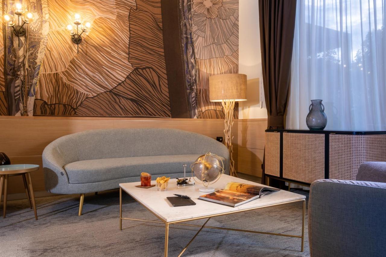 Aemilia Hotel Bologna Esterno foto