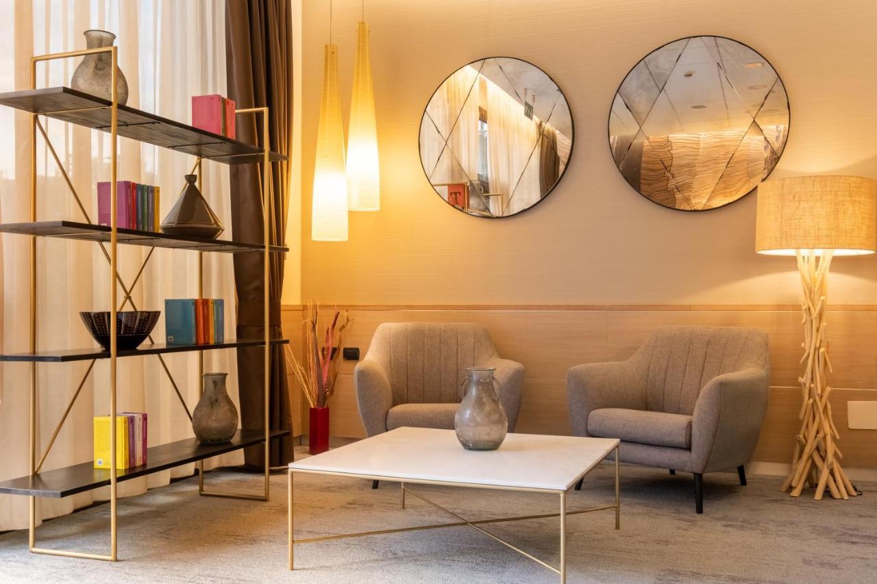 Aemilia Hotel Bologna Esterno foto